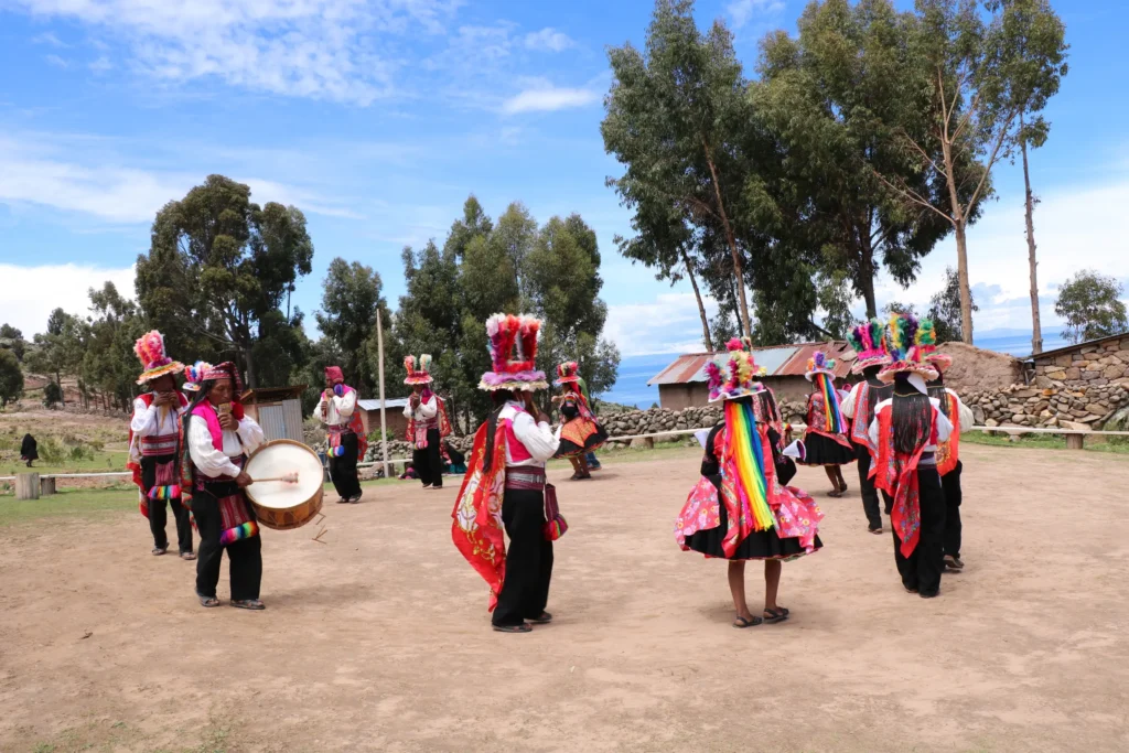 Taquile danza tipica